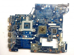 Материнская плата QAWGH LA-8611P REV:1.0  Lenovo P585. 